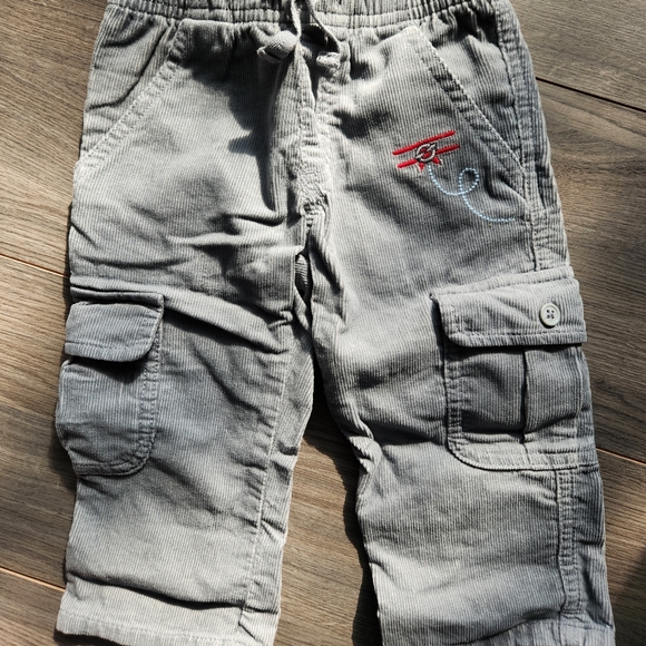 Corduroy Pants With Appliqued Planes - Picture 4 of 5